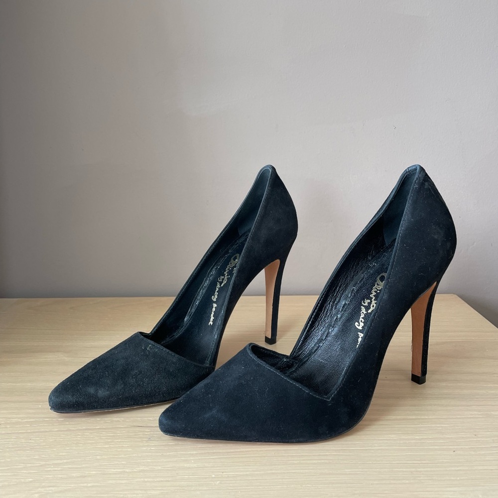 Alice+Olivia suede pointed heels